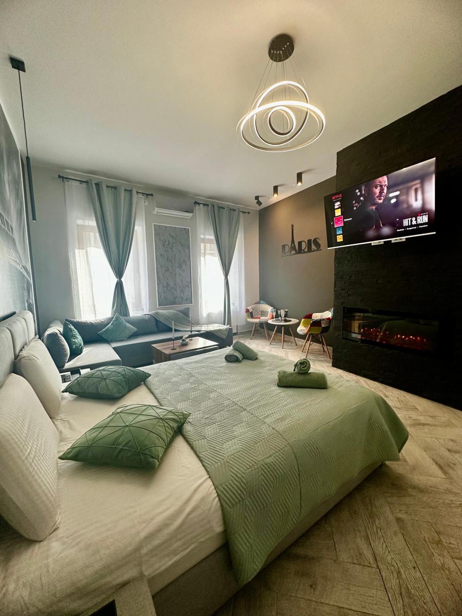 Stay Inn Central Brasov Apartments Luaran gambar