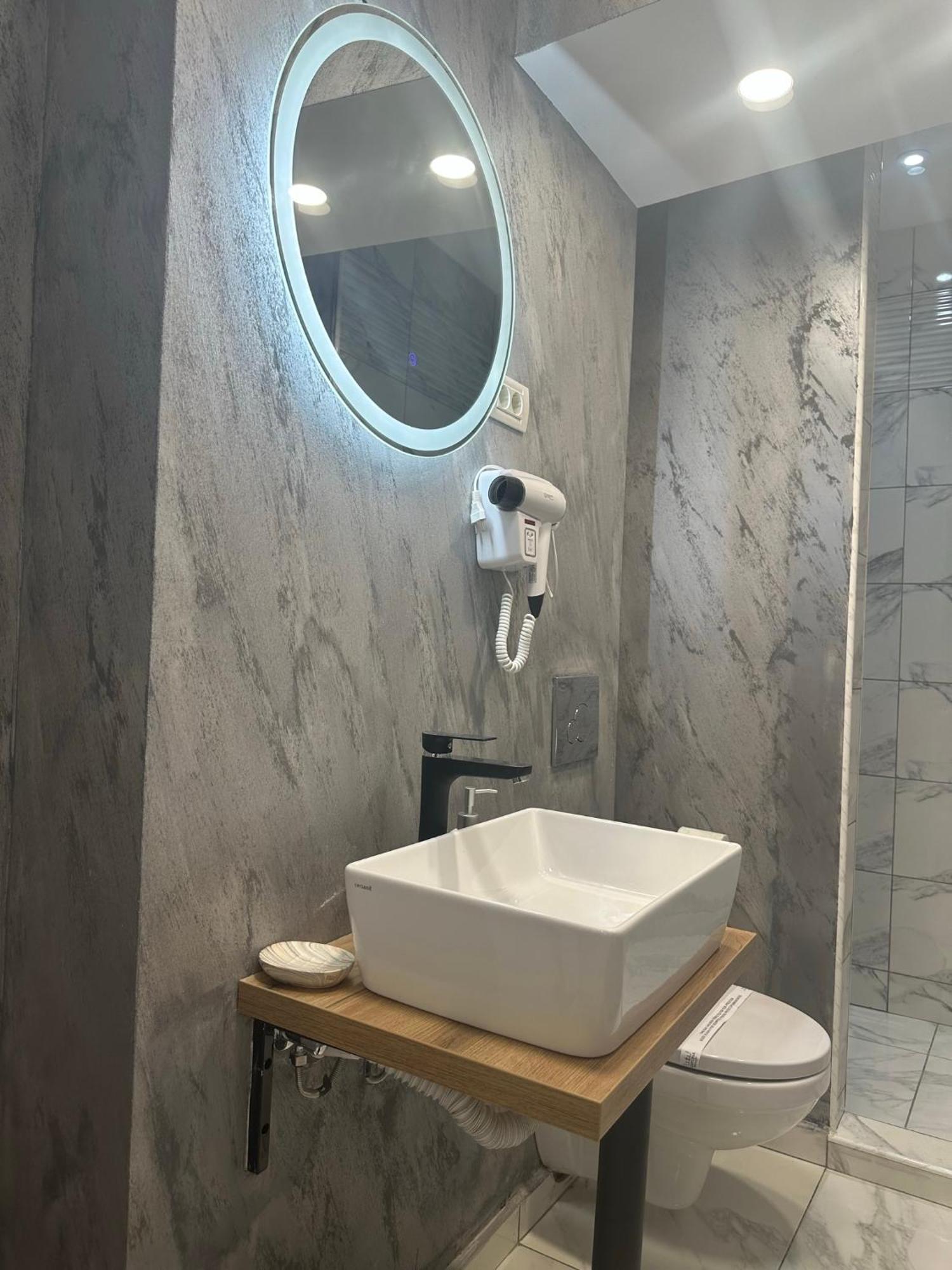 Stay Inn Central Brasov Apartments Luaran gambar