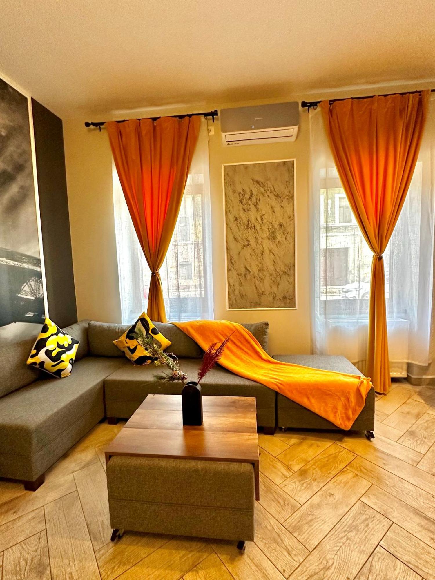 Stay Inn Central Brasov Apartments Luaran gambar
